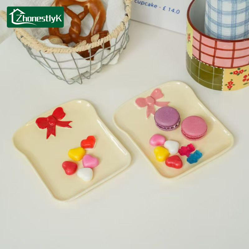 Kitchen Baking Dishes - Exquisite Bow Shaped Sauce Ceramic Dishes